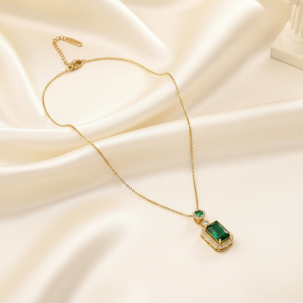 Royal Green Gemstone Elegance Necklace