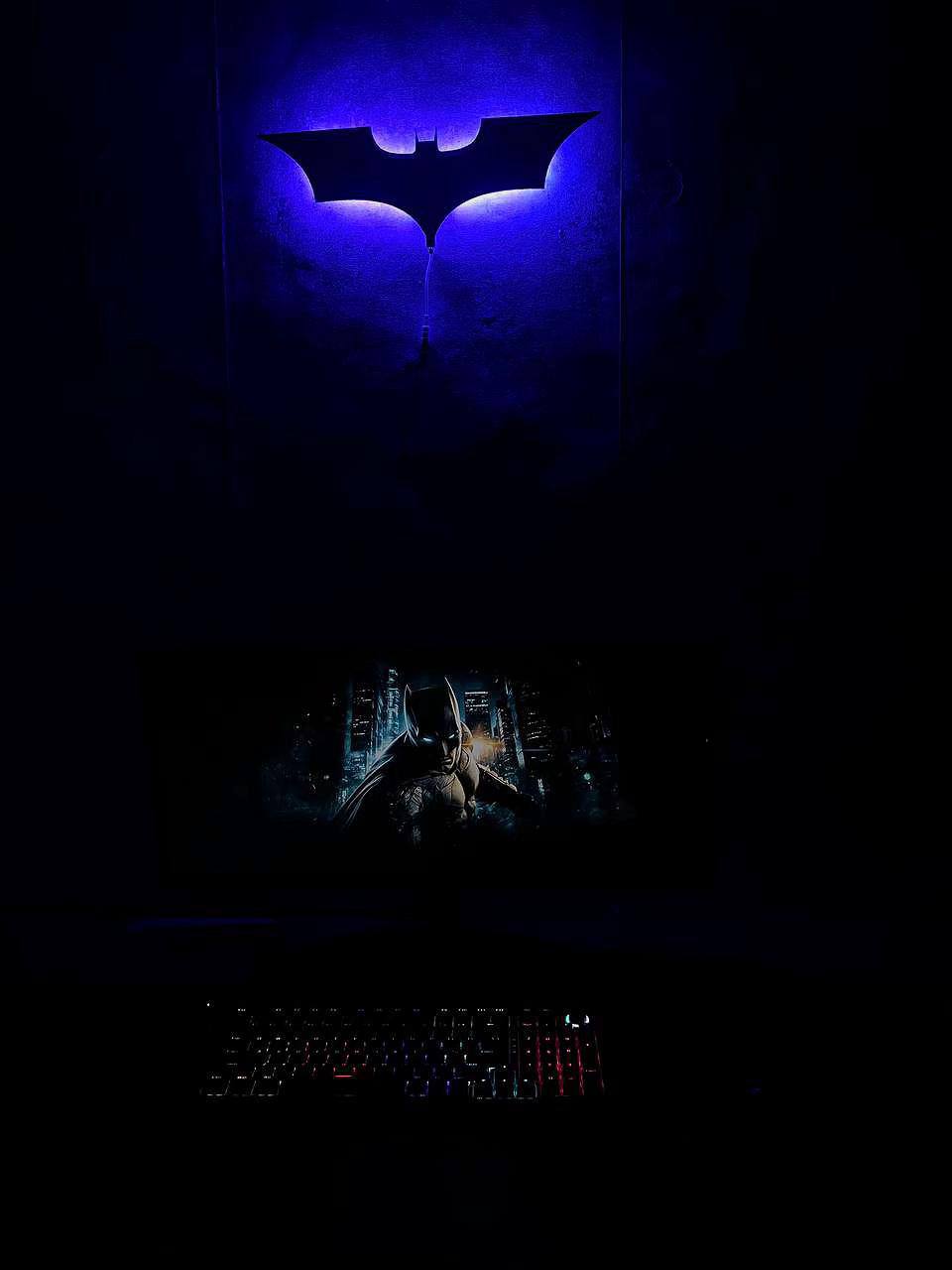 Batman LED Wall Lamp | Superhero Decorative Wall Light for Bedroom, Gaming Room & Home Decor